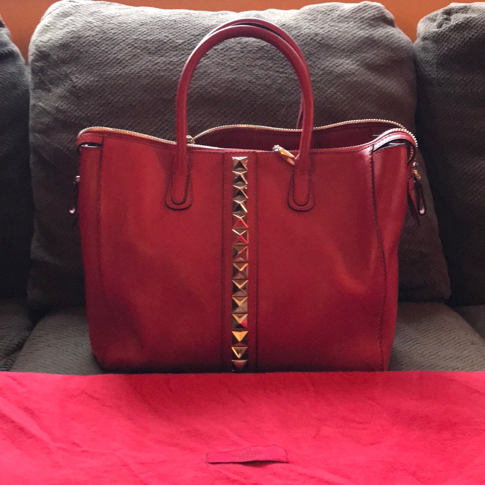 Valentino Garavani Rockstud Va Va Voom Tote Bag